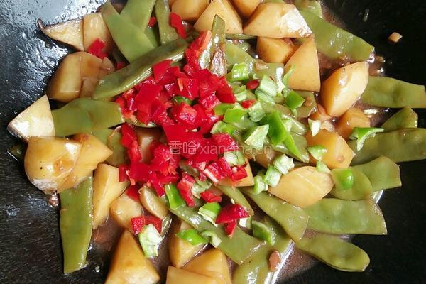 土豆炖豆角的做法图解9
