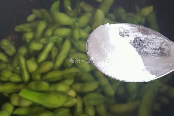 盐水五香毛豆的做法图解2