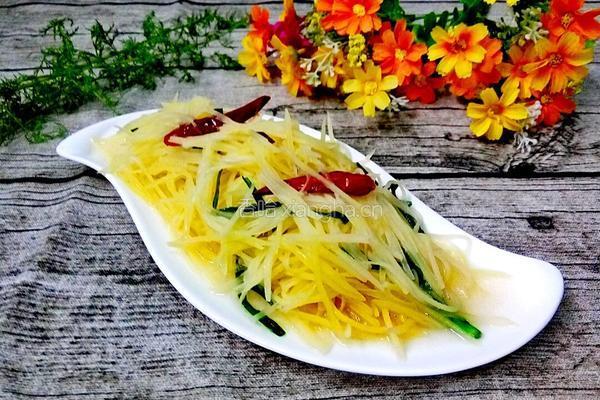 韭菜土豆丝的做法图解12