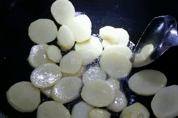 香煎土豆片（孜然味）的做法图解4