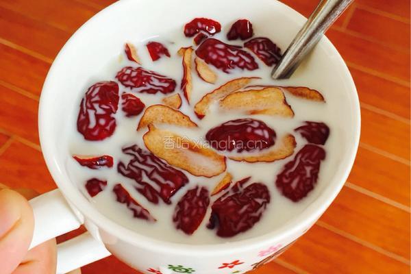 红枣牛奶的做法图解3