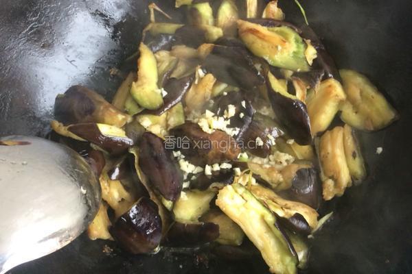 尖椒炒茄子的做法图解5