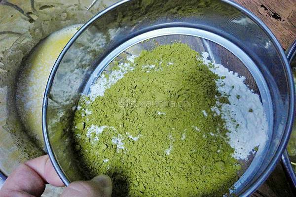 抹茶戚风(八寸)的做法图解8