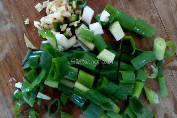 豆角土豆肉丁饭的做法图解2