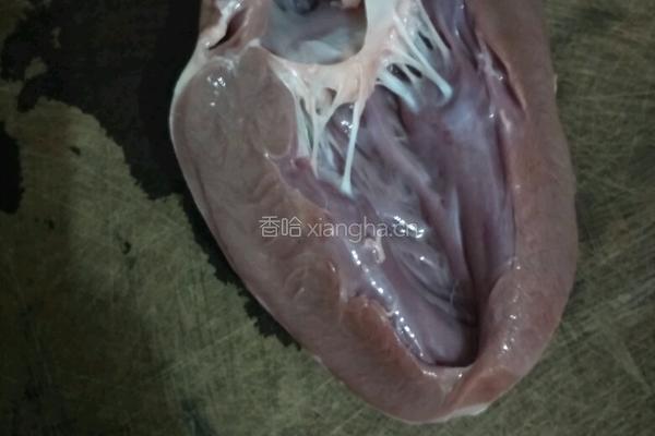 猪心汤的做法图解1