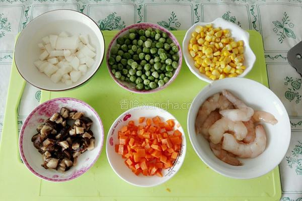 虾仁五色菜饼的做法图解1