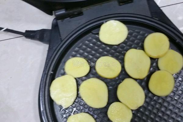 烧烤新土豆的做法图解2