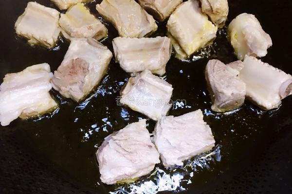 川味土豆烧排骨的做法图解5