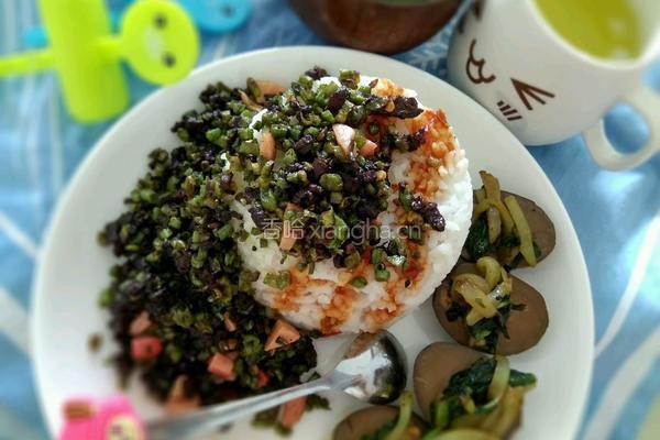 肉沫豆角盖浇的做法图解4
