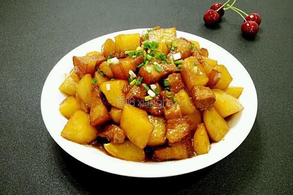 土豆烧五花肉的做法图解13