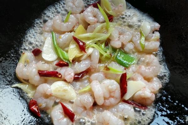 虾仁炒丝瓜的做法图解4