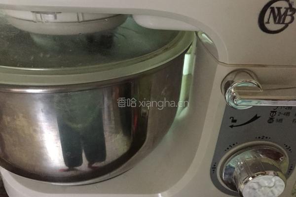 鲜虾培根披萨（九寸）的做法图解3