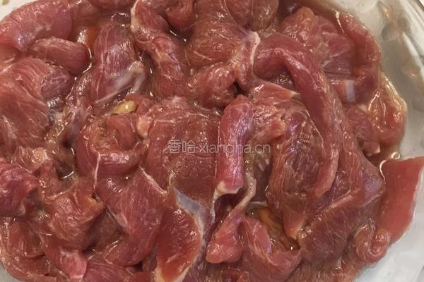 水煮牛肉的做法图解1