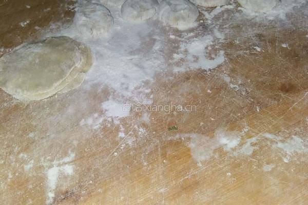 鲜肉茴香水饺的做法图解6
