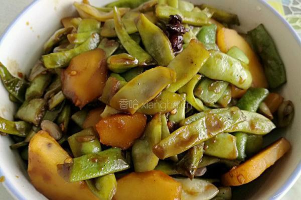 土豆炖豆角的做法图解7