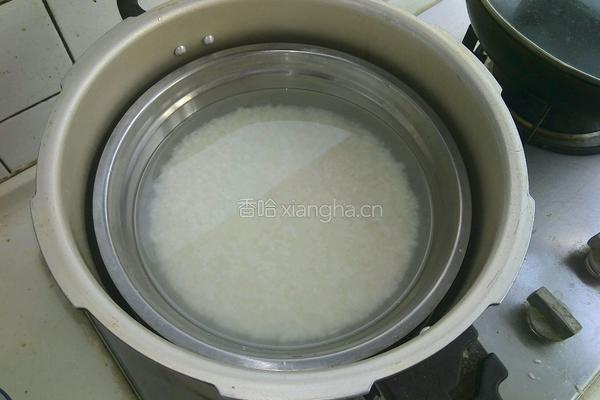 高压锅米饭的做法图解4