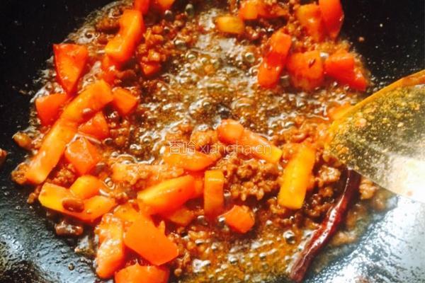 蔬菜肉酱面的做法图解5