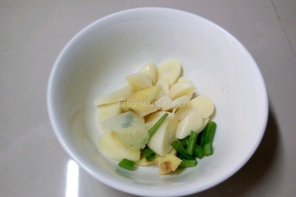 豆角鸡脯肉的做法图解3