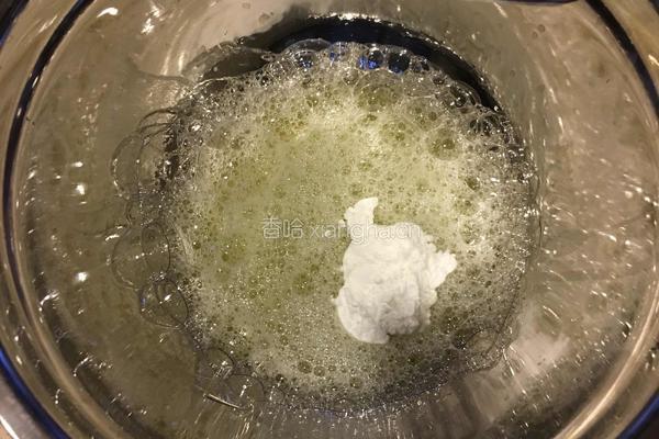 萨瓦林戚风蛋糕的做法图解9