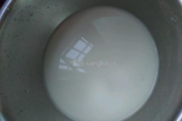 红豆凉粉西米露的做法图解2