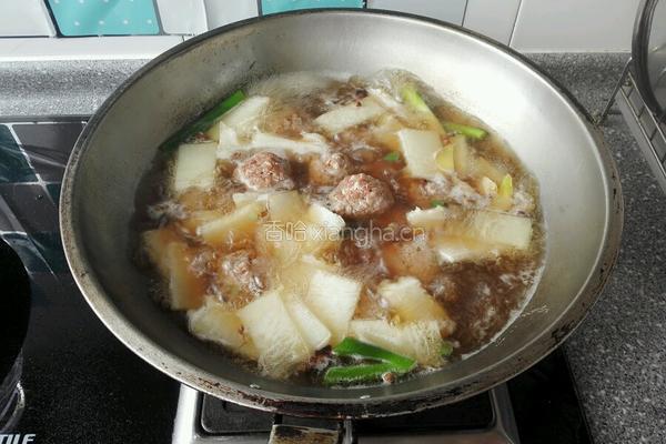 羊肉丸子氽冬瓜的做法图解5