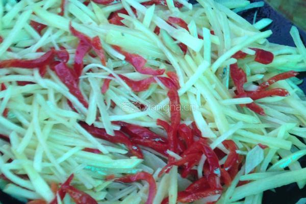 土豆丝炒瘦肉的做法图解8