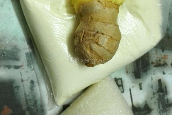 超简单的姜汁撞奶的做法图解1
