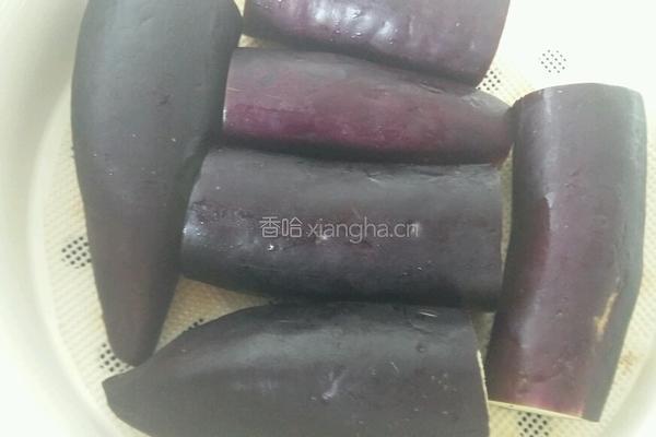 蒜泥茄子的做法图解2