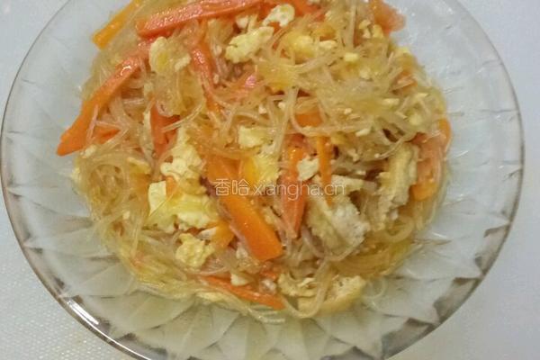 胡萝卜鸡蛋炒粉