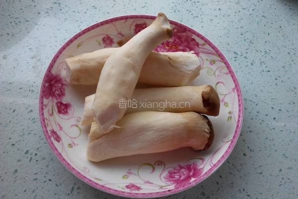 青椒杏鲍菇的做法图解2