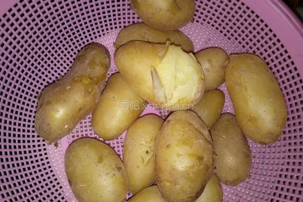土豆泥的做法图解1