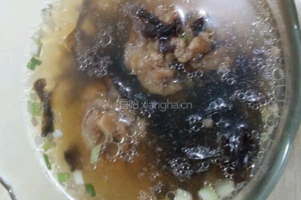 肉丸紫菜汤的做法图解3