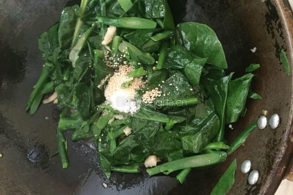 蒜香芥兰的做法图解7