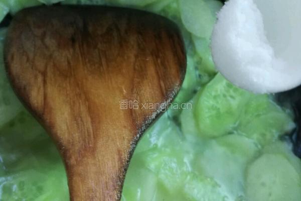 清炒黄瓜的做法图解3