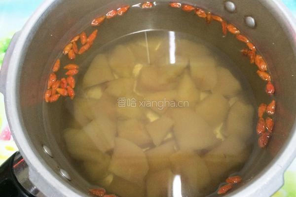 冰糖雪梨水的做法图解5