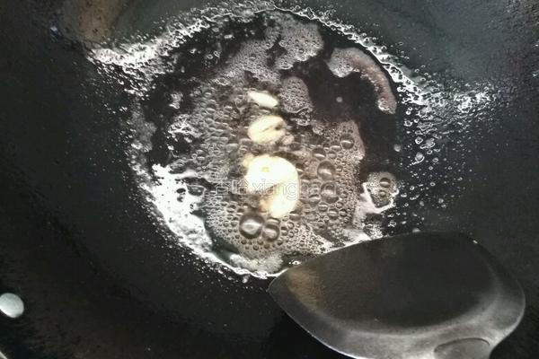 肉丁炒玉米的做法图解5
