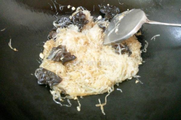 木耳炒粉丝的做法图解4