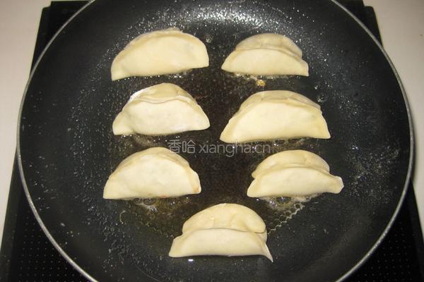 煎饺的做法图解6