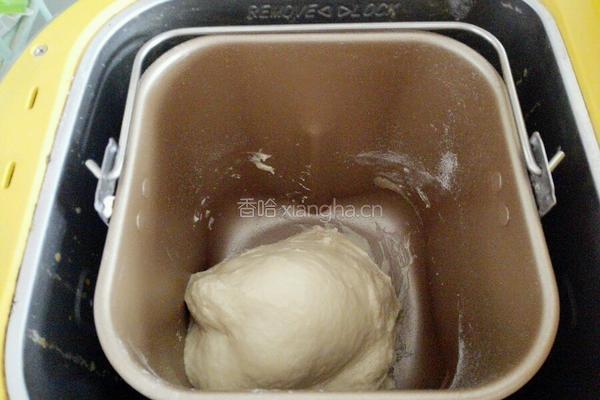 胡萝卜蔬菜面包的做法图解4