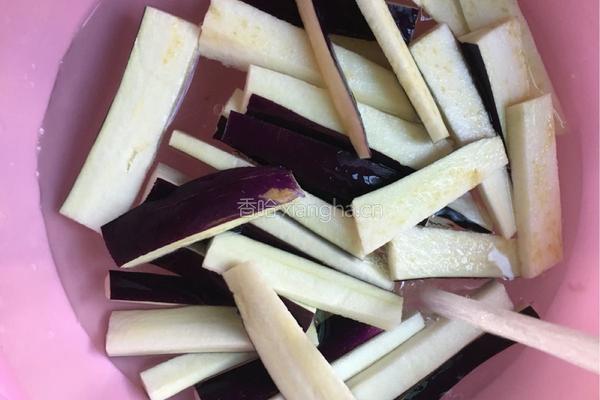 大盘茄子豆角的做法图解5