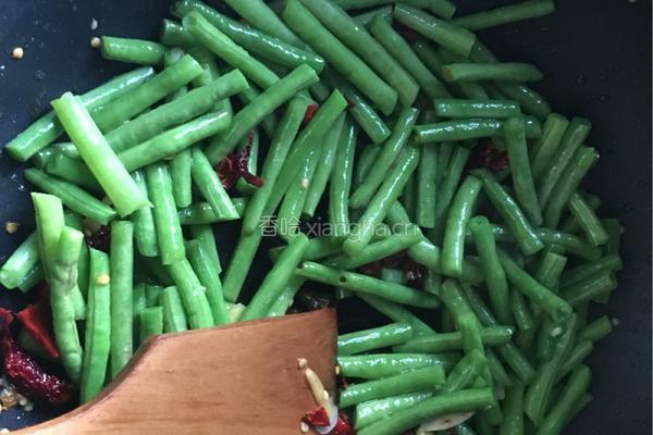 大盘茄子豆角的做法图解11