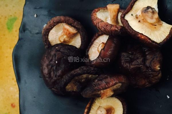 香菇牛肉面的做法图解5