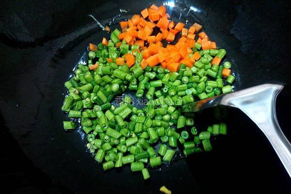 豆角鸡蛋面的做法图解4