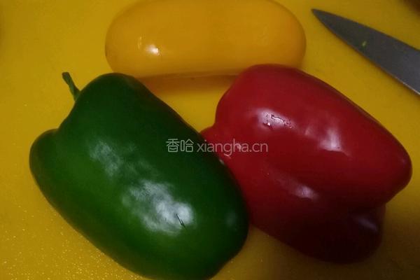 彩椒袖珍菇的做法图解1