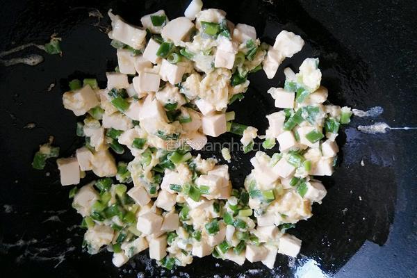 小香葱煎豆腐的做法图解13