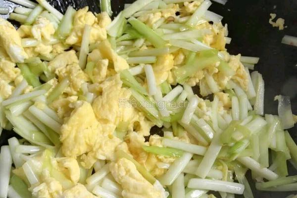 韭菜黄鸡蛋的做法图解9