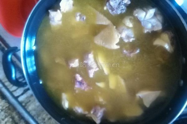 香菇炖鸡的做法图解7