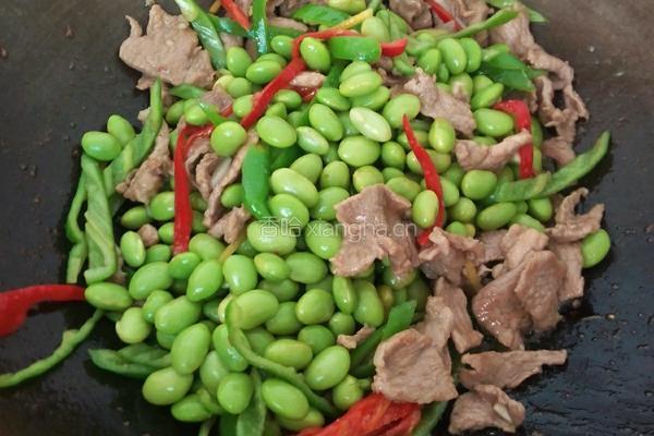 毛豆炒肉片的做法图解6