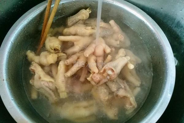 泡椒凤爪的做法图解6