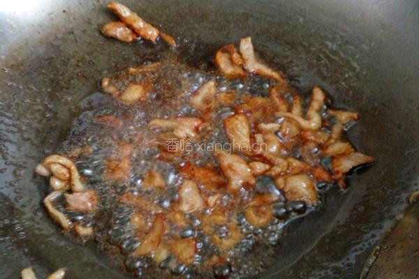 洋葱炒肉的做法图解2